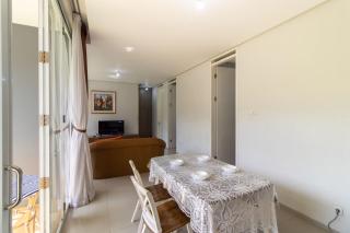 Family Only Compact Villa with City View - De Reiz Rose Garden Syariah 2BR - Ciburial - 3