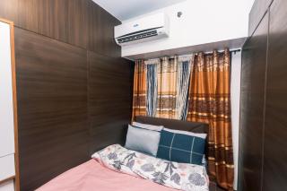 2 BR Makati Central Urban Playground Air residence Gym Swim Park 1949 - Manila - 1