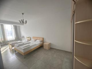 Modern 2-Bedroom Stay in Central Yerevan - Erevan - 7
