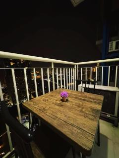 Affordable 1BR, Balcony and wifi at Light Residence - Manila - 3