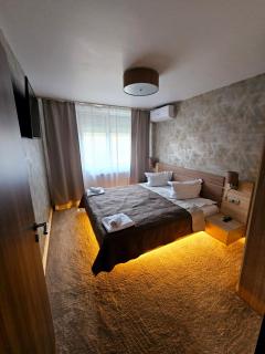 Cazare Apartamente IRIS - Baile Felix - 1