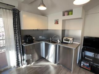 The Yellow House in Sofia - 3