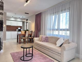 Elegance28 - Stylish Mountain Retreat in Bansko by Flat Mаnager - Bansko - 9