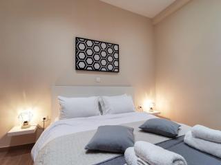 Contemporary 2BD apt with terrace Historic center - 6