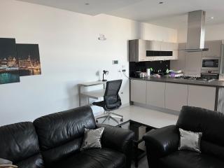 Modern apartment with distant sea view - St Julian's - 7