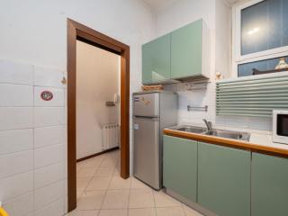 Ampio biolocale vicino alla stazione Centrale - Milan - 5