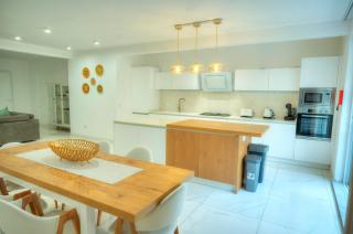 Stylish & large 2 bedroom with internal yard DCUT1-1 - Sliema - 8