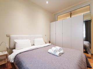 Modern&Sunny, 1BD, next to metro - Athens - 8