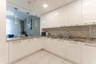 HAVN - New 1 Bedroom Apartment in Regent Court JVC - Dubai - 7