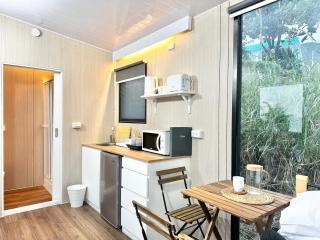 Fengbin Pacific Cottage X by Tiny Away - - 7