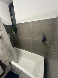 Luxury 2 Bedrooms Apartment - 2
