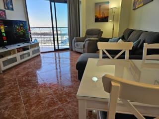 La Roca-Mediterráneo Views, 8th Floor-New Kitchen- POOL- Parking-Air Conditioning, Ceiling Fans & Free WIFI - Torremolinos - 1
