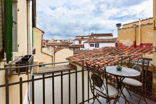 Regina House by MMega - Florenz - 2