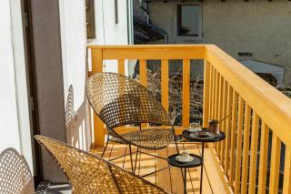 Apartment House Villa Kobdilj 1835 with Shared Courtyard - Štanjel - 4
