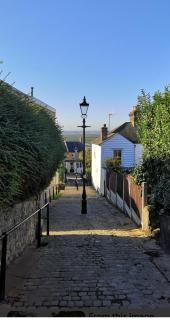 Leigh On Sea -Broadway-Two Bed with Garden - Southend-on-Sea - 1