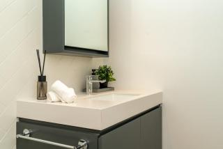 Sleek & Modern 1BR with Luxury Pool in JVC - 8