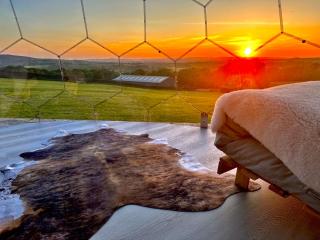 Deerstone Glamping- Pendle Hill dome - Earby - 4