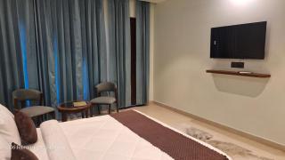 The Gooseneck Hotel and Restaurant - - 1
