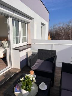 Spacious 4-Story Home with Sauna & Garden - Prague - 5