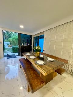 Youth Journey Six-Bedroom Pool Villa - 3