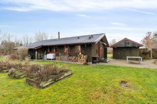 Cozy Summer House In Trend - Løgsted - 8