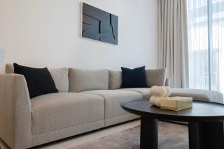 Modern 1BR With Waterfront View - 5