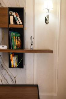 Modern 1-Bedroom Retreat with 35sqm Terrace, Overlooking Rudaki Park, City Skyline and Mountain Views - 2