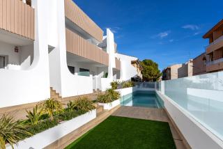 Salty Club beach Apartment with private rooftop terrace - 8