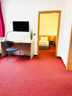 Hotel Am Weyerhof - Kerpen - 9