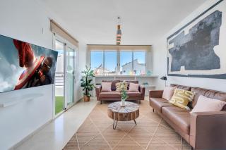 VACATION MARBELLA I Terrazas de Banus, Romantic, Jacuzzi, Pet-Friendly, Cosy Duplex Penthouse, 2min walk to Marina - Marbella - 9