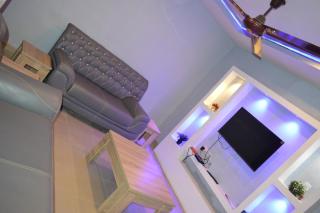 Coal City Air B and B 5 Mins to Airport And Shoprite - 6