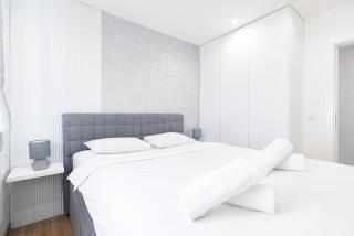 White Apartments - 2