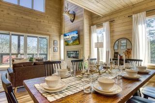 Blue Heaven, Private Pool, Game Room, Hot Tub, Theater room, Pickleball Court, WIFI!!! - 6