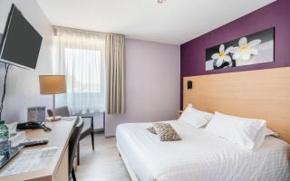 Cit'Hotel LA PYRAMIDE - Romorantin-Lanthenay - 9