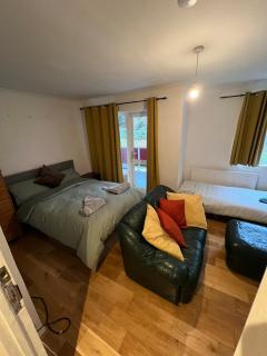 Royal Height - 3 bed in Wembley - Londra - 0