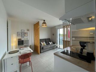 Studio LA ROCHELLE - LR340-D206 - 0
