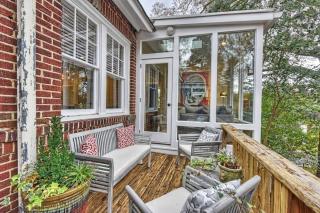 Modern 2BR Condo with Sunroom near Uptown - Charlotte - 5