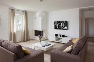 Villa Agnese, a charming pool villa surrounded by nature - 9