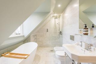 Charming cottage in the old town by Keepers Cottages - 9