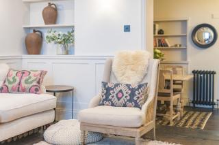 Charming cottage in the old town by Keepers Cottages - Deal - 2