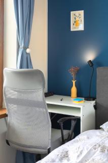 Modern 1 Bedroom by the Gondola - 6