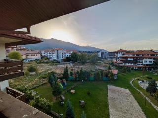 Modern 1 Bedroom by the Gondola - Bansko - 5