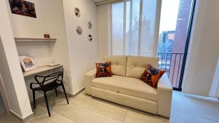 Amara 510-Comodo y amplio apartaestudio en sector Laureles - 3