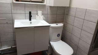 Studio in a Prestigious Neighborhood - 6th Floor with No Elevator- - Paris - 1