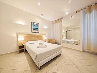 Viva Riviera 11 rue Commandant André - 7