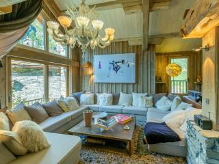 Chalet grand luxe avec piscine, sauna, hammam et bar - Accueille 12 personnes - FR-1-694-319 - Val dʼIsère - 0