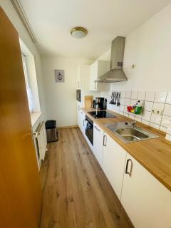 Sonnige, zentralgelegene Wohnung - Pforzheim - 2