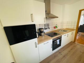 Sonnige, zentralgelegene Wohnung - Pforzheim - 3