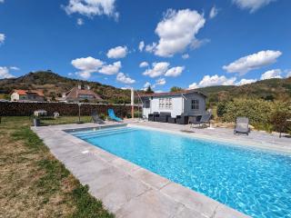 Chambre d'hôtes en ferme restaurée avec piscine et espace pour groupes - FR-1-582-504 - Retournac - 9