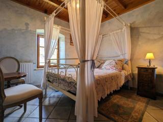 Chambre d'hôtes en ferme restaurée avec piscine et espace pour groupes - FR-1-582-504 - Retournac - 3